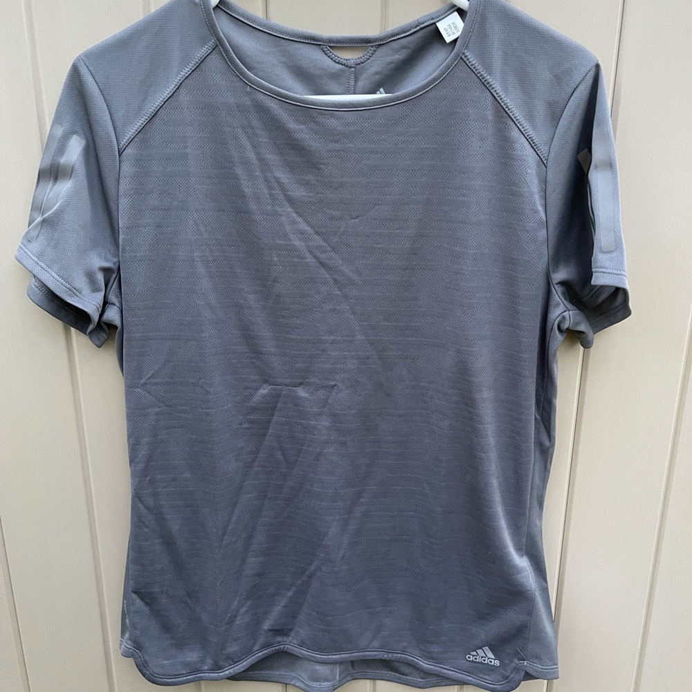 adidas grey workout top!